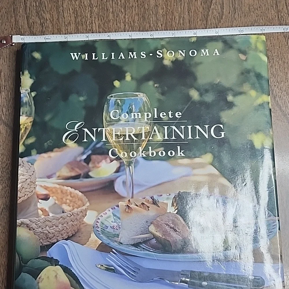 Complete Entertaining Cookbook by‎ Chuck Williams, Hardcover